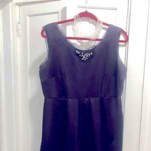 Sheath middi sleeveless stretch trim comfortable classy sparkling